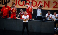 爱游戏官网入口-比赛现场掌声不断，情绪高涨亢奋