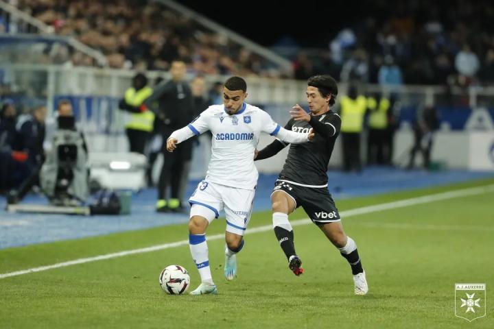 关于摩纳哥再战失利，保级风险不断上升的信息