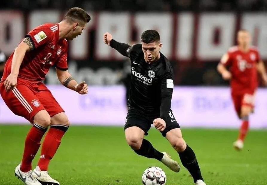 包含沃尔夫斯堡的平局：狼群硬战不败的词条