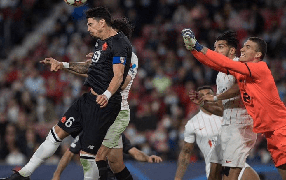 包含沃尔夫斯堡的平局：狼群硬战不败的词条