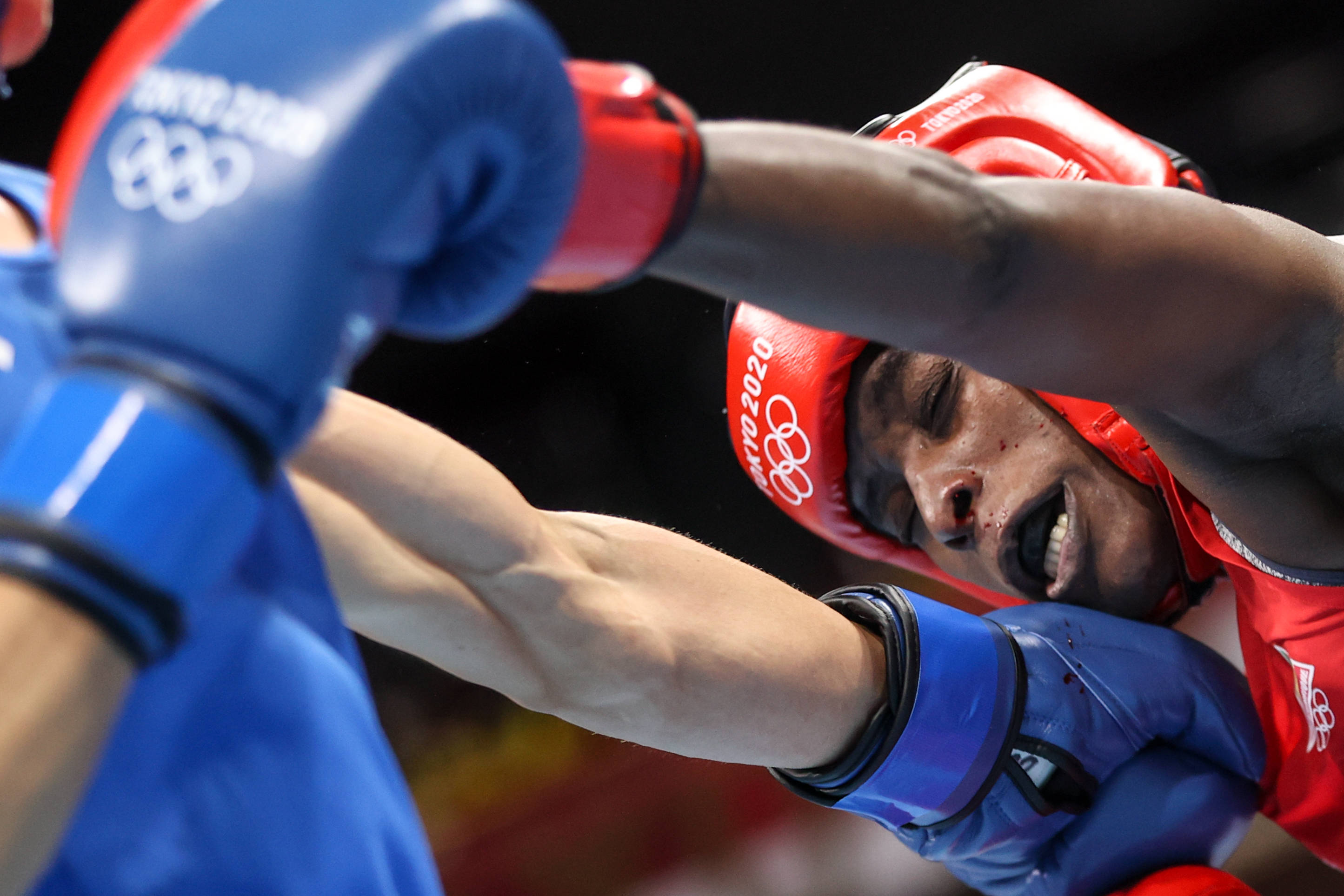 克罗地亚男子拳击选手挑战成功