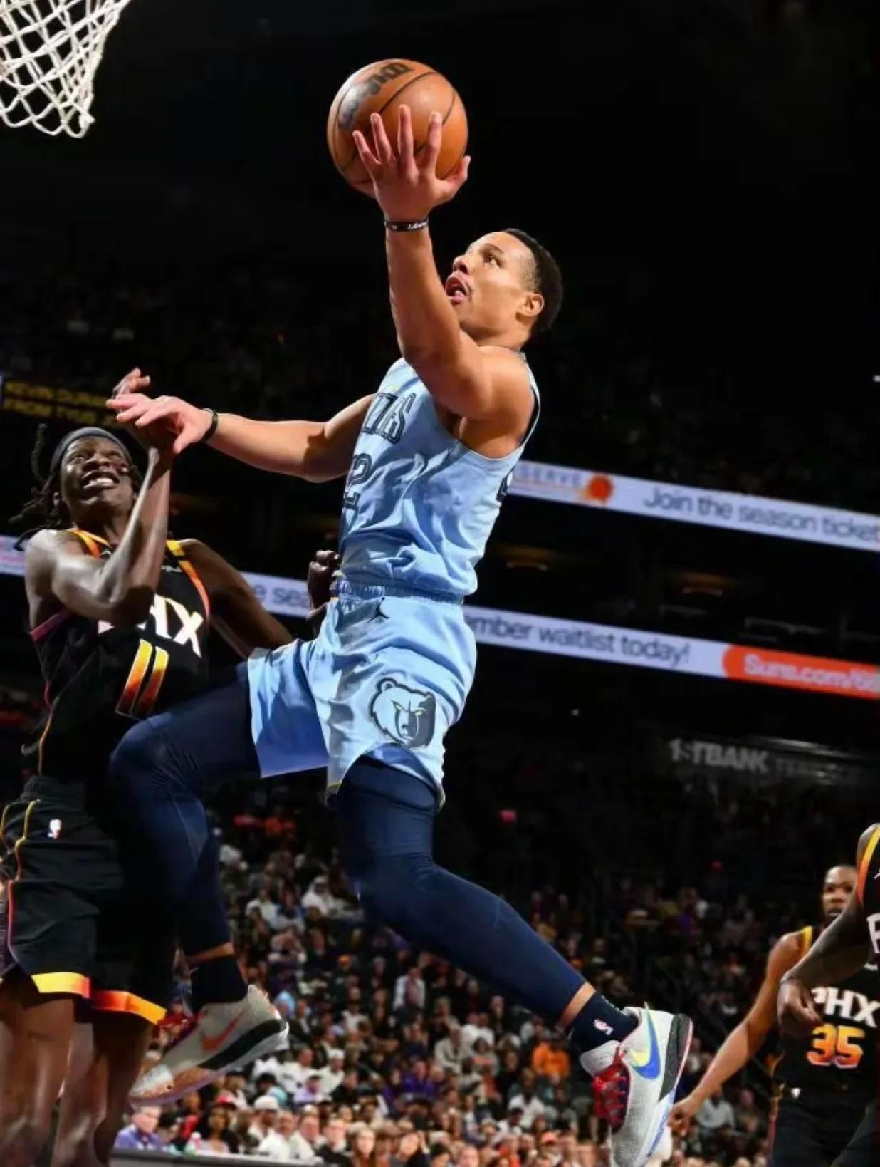 灰熊客场击败太阳，复苏势头的简单介绍