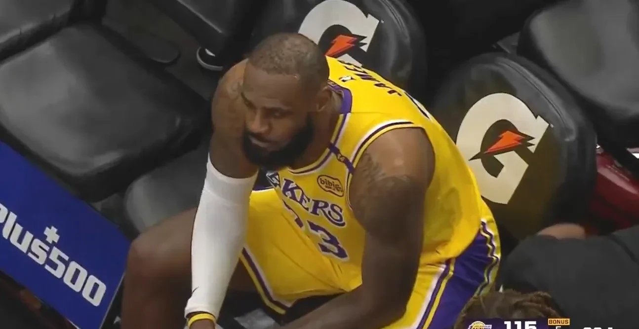 湖人客场赢下公牛，詹姆斯砍下37分的简单介绍