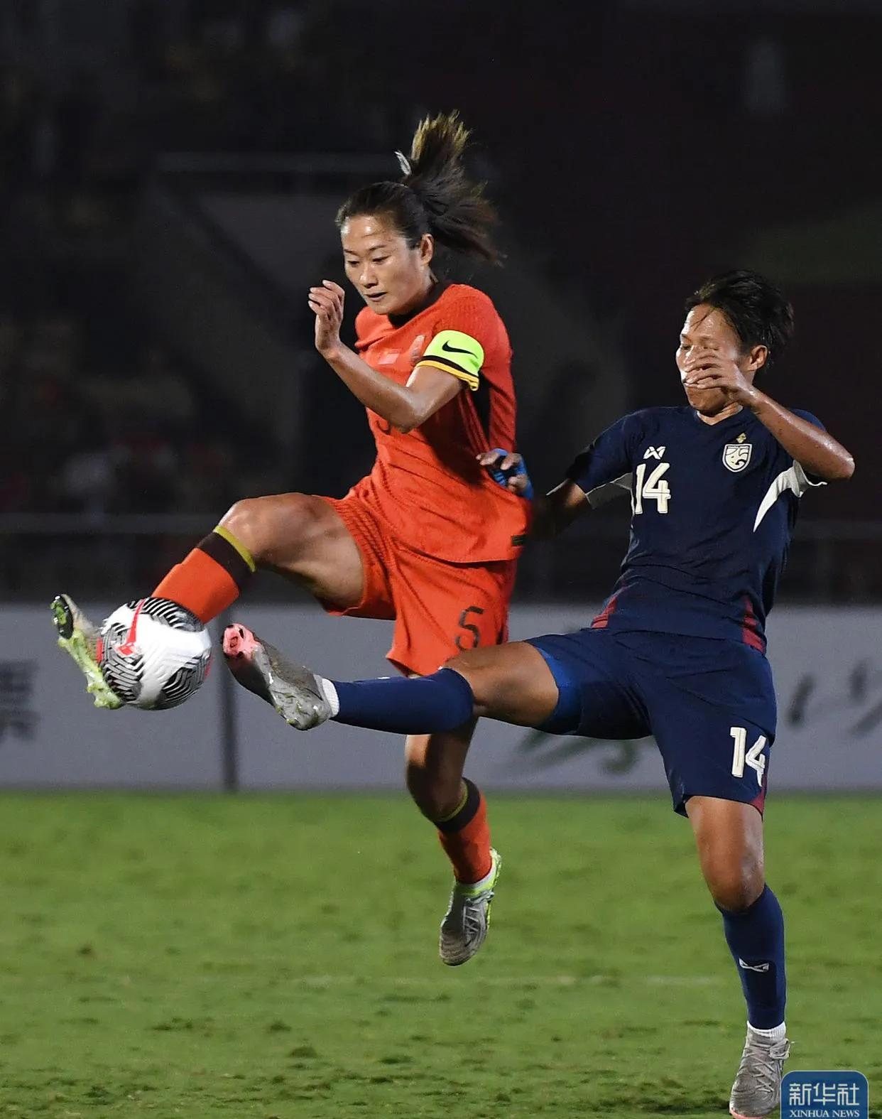 非洲女足挑战赛阿尔及利亚女足展现实力