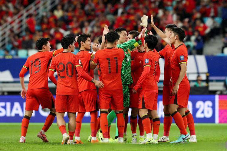 日本职业篮球联赛交战激烈，球队实力逐渐显现