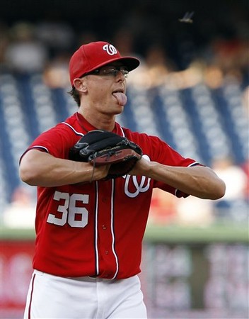 关于波落队惊险获胜，晋级下一轮的信息