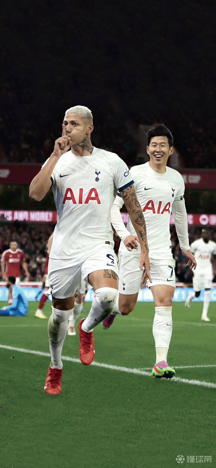 包含热刺大胜，展现出强大的实力的词条